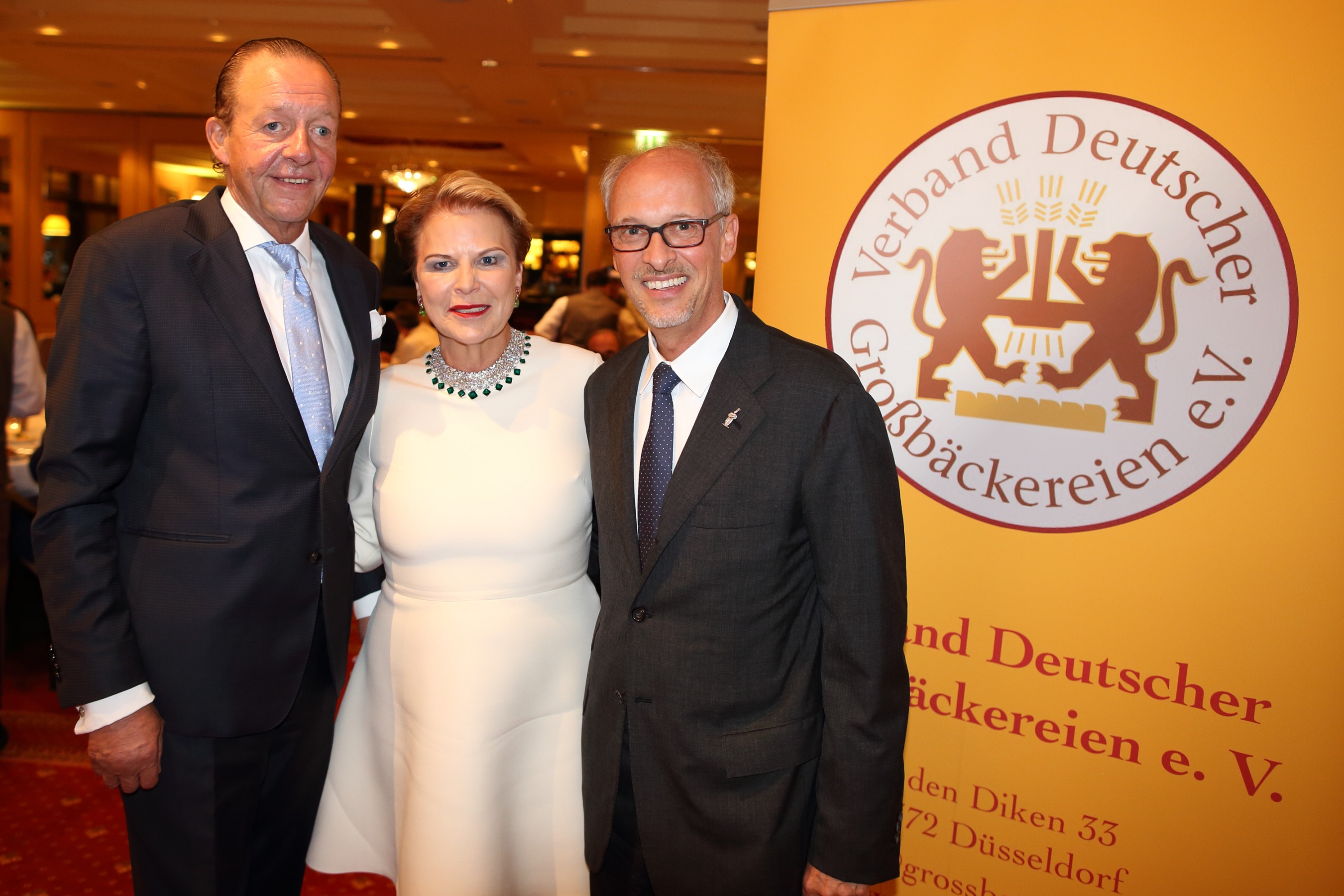 Das wiedergewählte Präsidium des Verbandes Deutscher Großbäckereien e.V.. Bildnachweis BJ Dirk Waclawek 2019